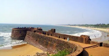fort-aguada-candolim goa